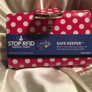 MUNDI S&P INEXER POLKA DOTS WALLET